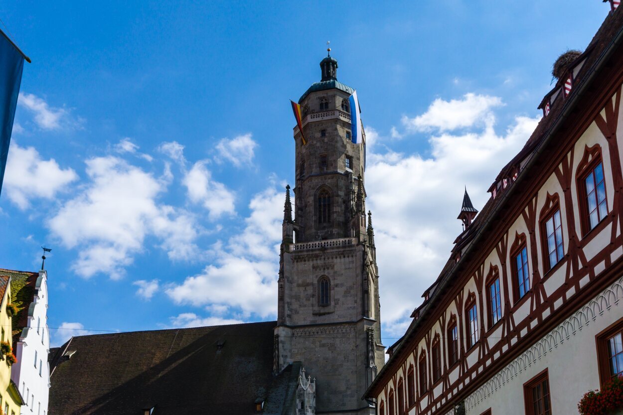 Iglesia de San Jorge, de estilo gótico y situada en Nördlingen