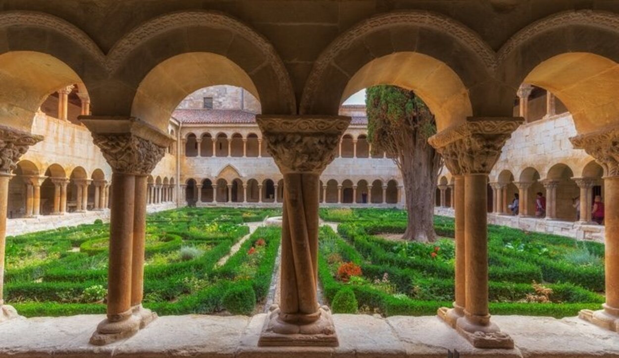 El Monasterio de Silos es pieza clave la ruta Camino de la Lengua