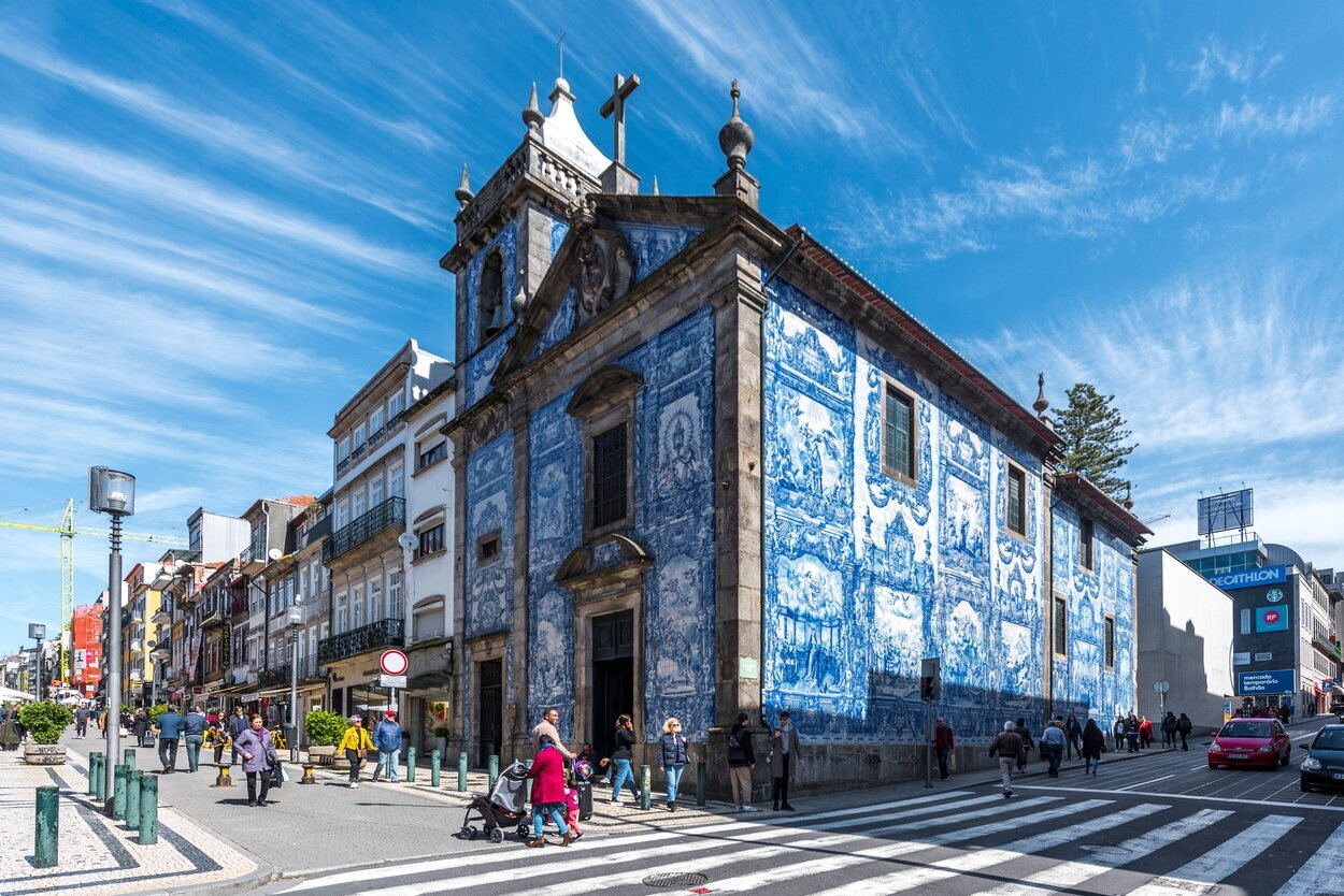 Fachada de la Capilla de las Almas