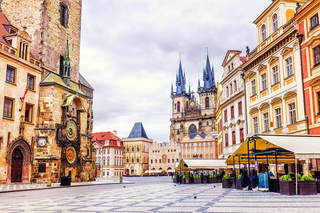 Plaza del casco antiguo de Praga