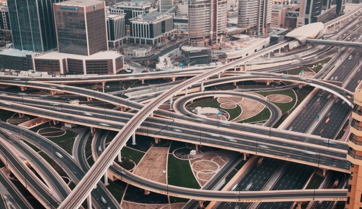 Intersección de autopistas en Dubai