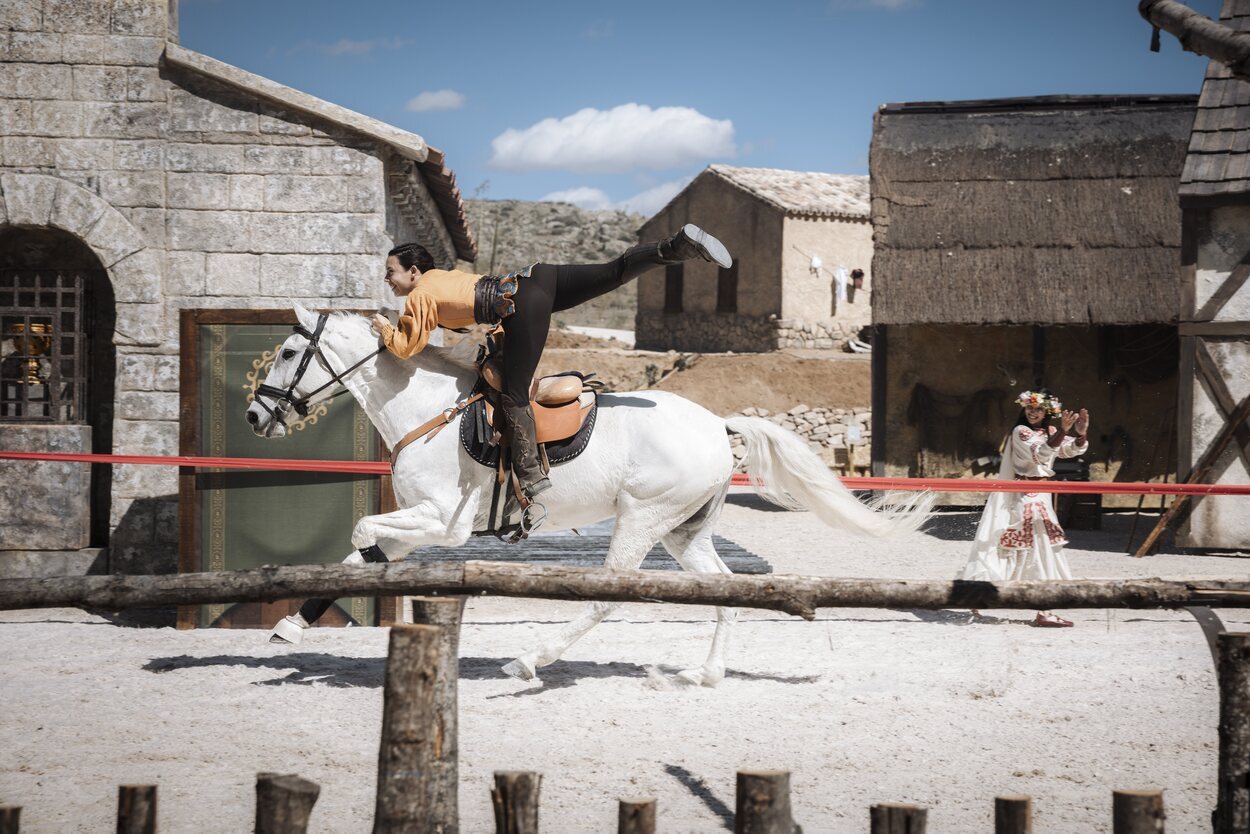 Acrobacias ecuestres en 'El Misterio de Sorbaces' | Foto: Puy du Fou