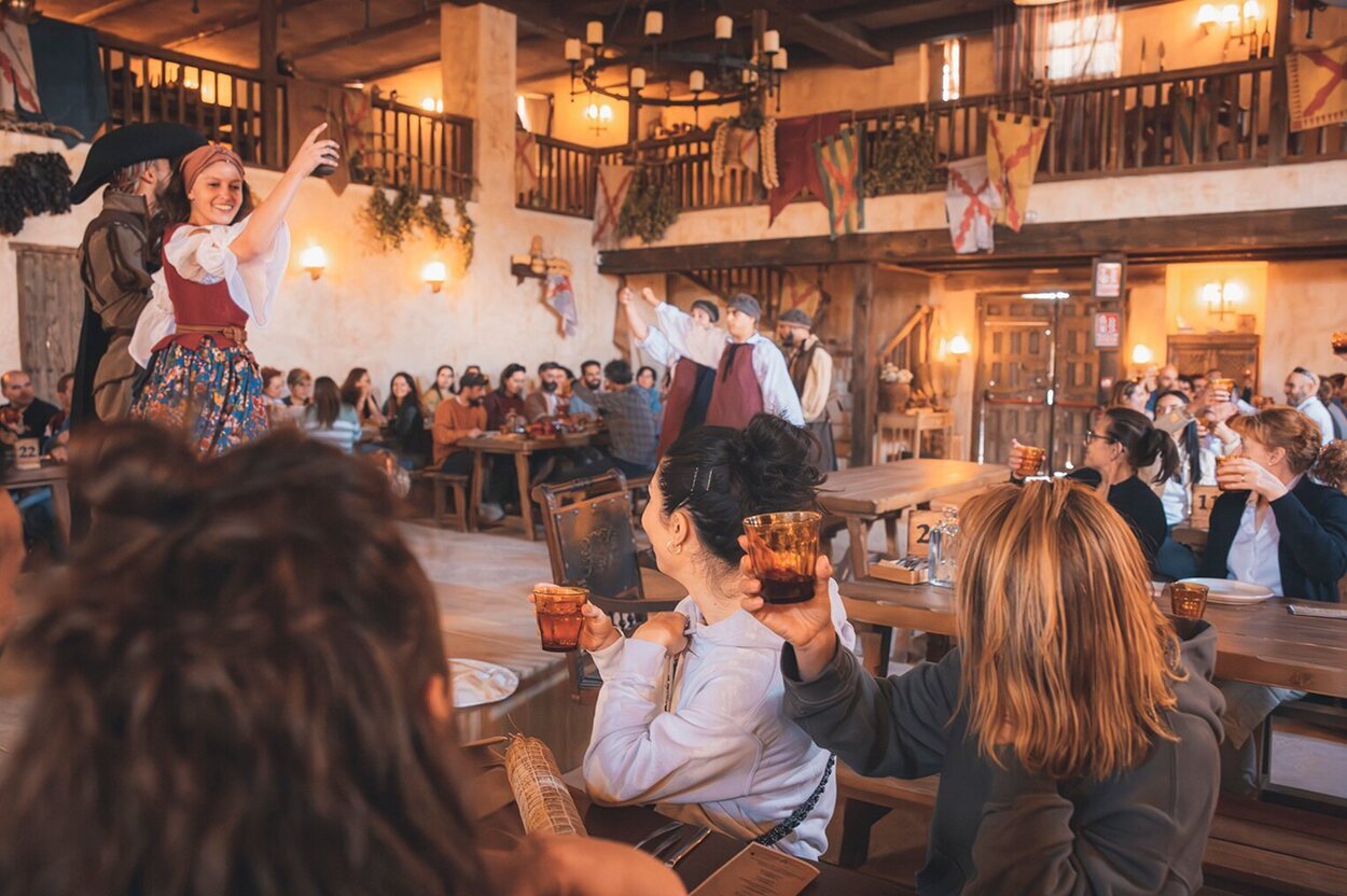 El Bodegón del Capitán tiene turno de mediodía y turno de noche | Foto: Puy Du Fou