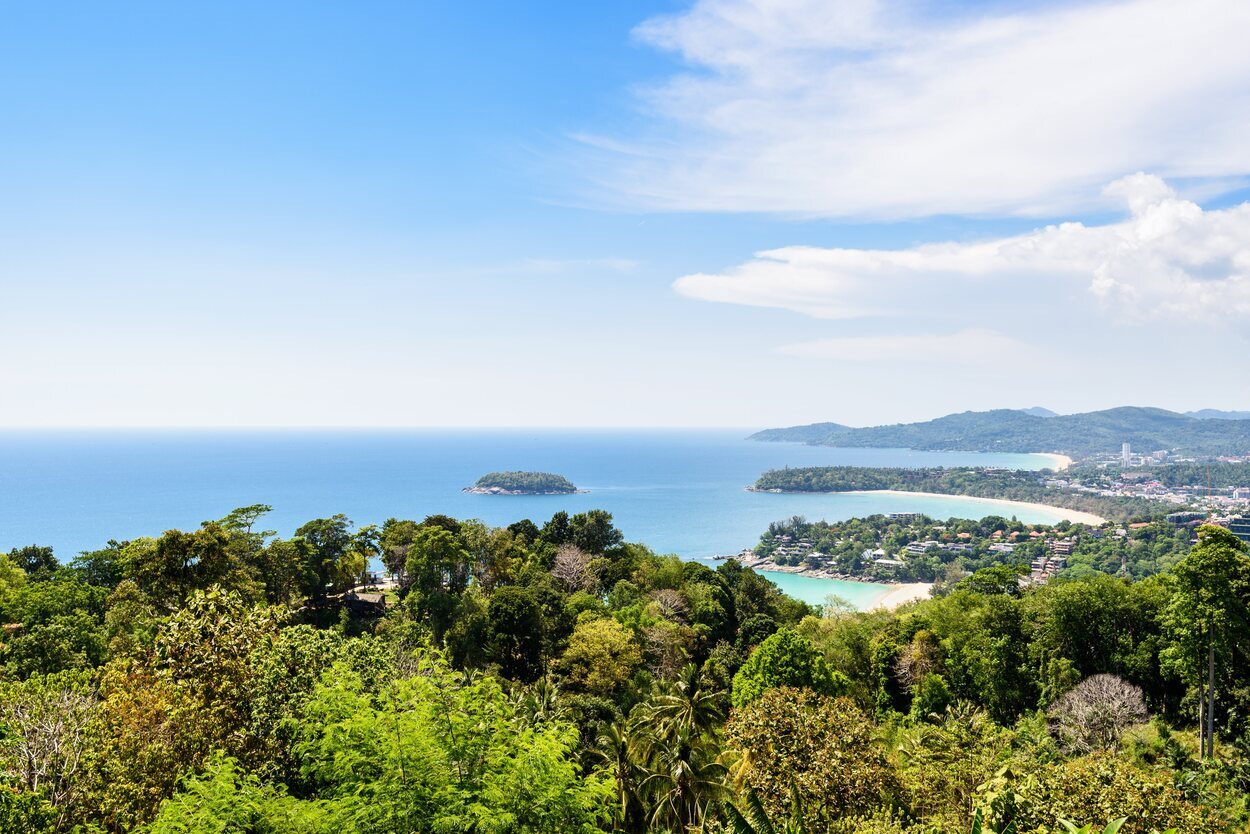 Vista desde el mirador Kata Karon de Phuket 