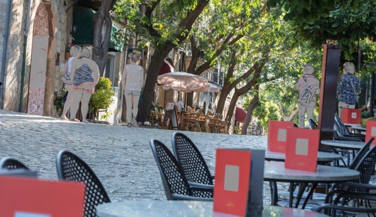 Las fiestas de Valldemosa son en julio y agosto, y en honor a Catarina Thomàs y Sant Bartomeu, patrón del pueblo