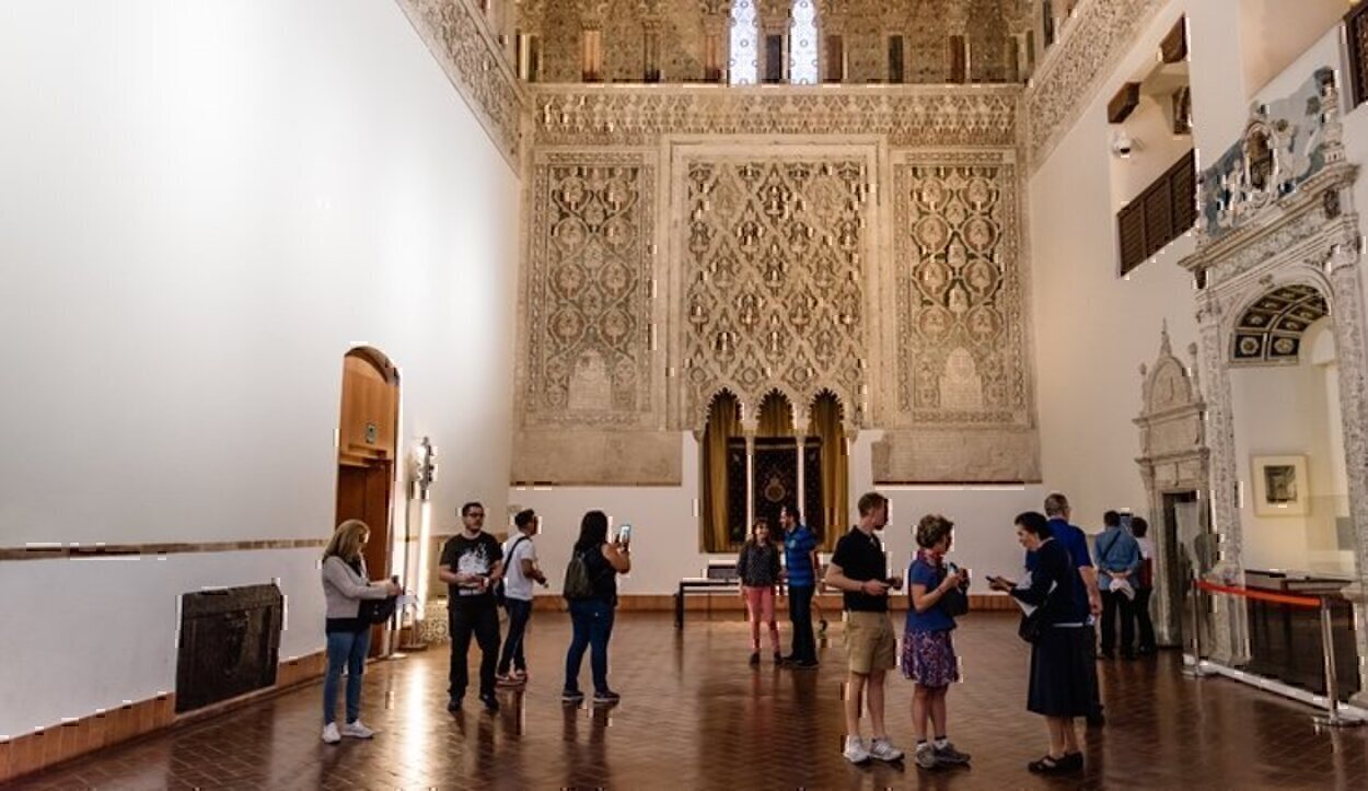 Detalles del interior de la Sinagoga del Tránsito