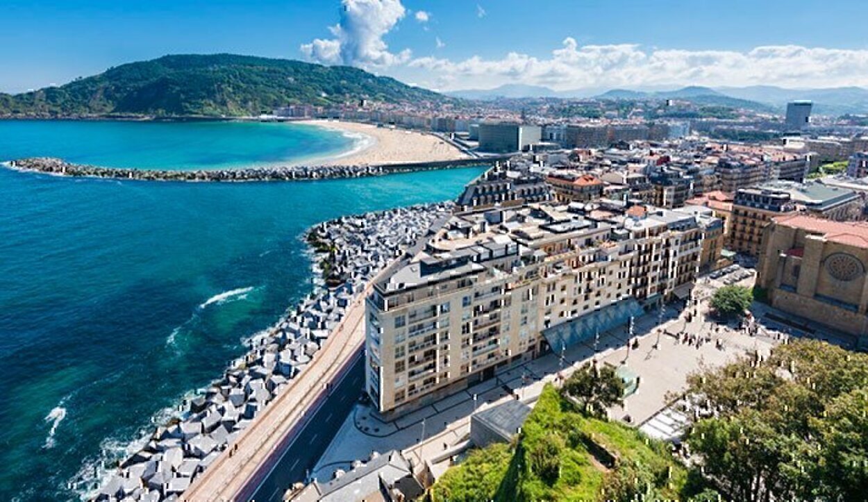 San Sebastián es el destino perfecto para cualquier amante del surf