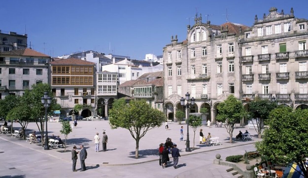 La Plaza de A Ferrería es el centro de la vida social pontevedresa