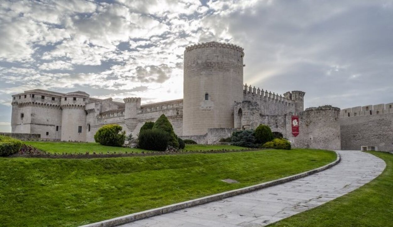 El Castillo de Cuéllar fue la residencia oficial de los Duques de Alburquerque hasta el siglo XVII