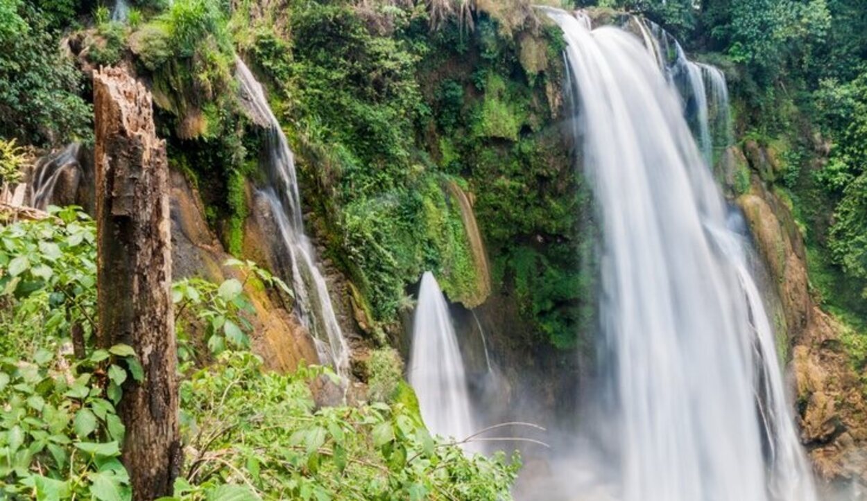 Honduras cuenta con piscinas naturales de gran belleza