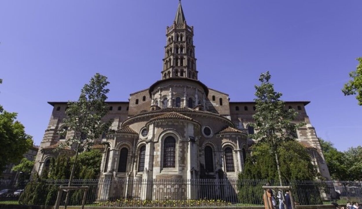 Cerca de la Basílica de Saint-Sernin encontramos una amplia gama de restaurantes