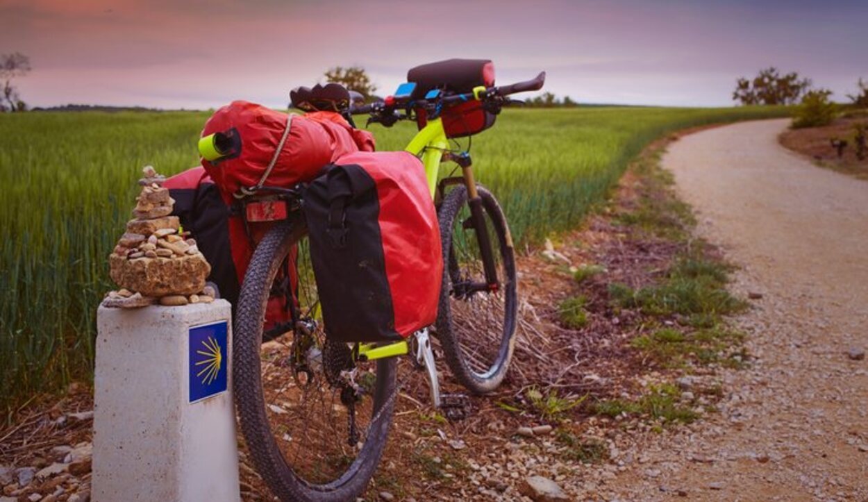 Para conseguir la acreditación en bicicleta hay que hacer mínimo 200 km