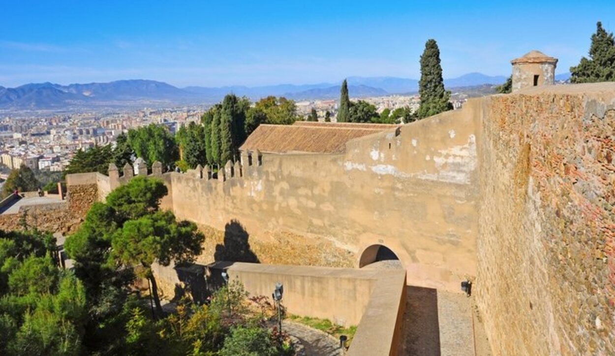 Desde el Castillo de Gibralfaro se puede contemplar toda la ciudad