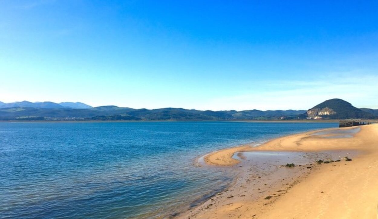 Disfruta de la playa de Santoña y sus vistas