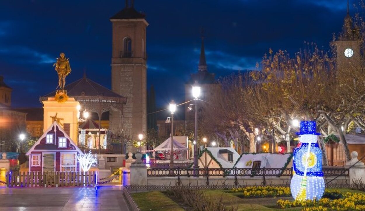 La Plaza de Cervantes luce así de bonita