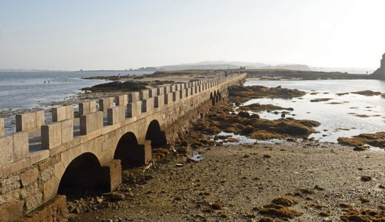 Cambados se encuentra entre el mar y el monte