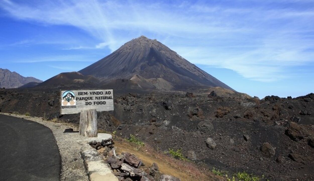 El Pico do Fogo es un volcán en activo que tuvo su última erupción entre 2014 y 2015