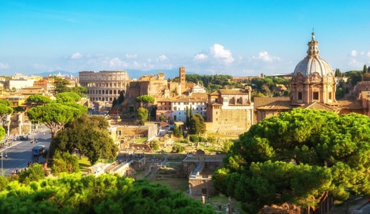 En Roma, en esta época del año, no te harán falta los guantes para disfrutar de un paseo