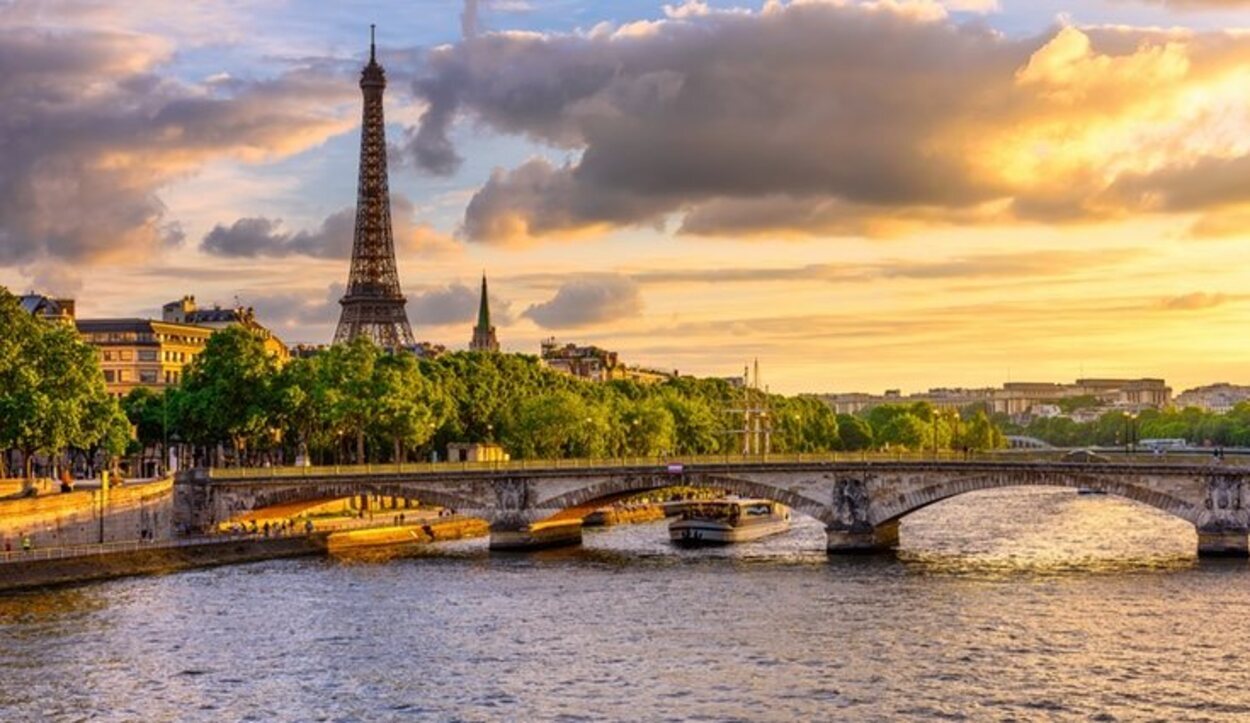 Hablar de romanticismo, amor o pareja es hablar de París