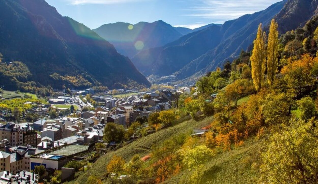 Andorra destaca por la belleza de sus increíbles paisajes y pueblos al más puro estilo románico
