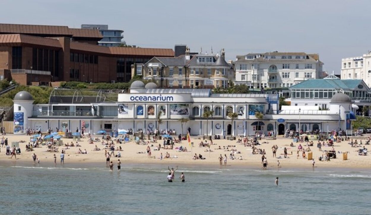 Oceanarium, en la playa de Bournemouth