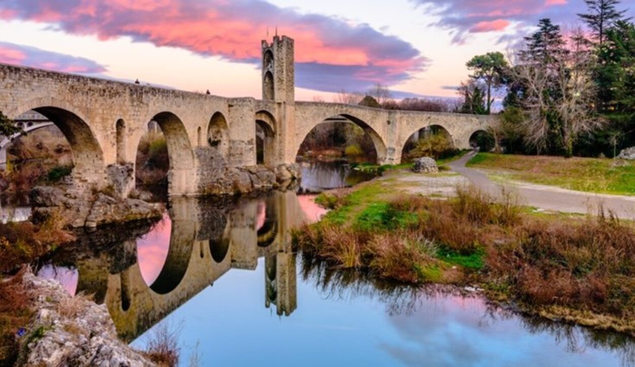 Está en Girona y aún conserva un barrio judía del XIII-XIV