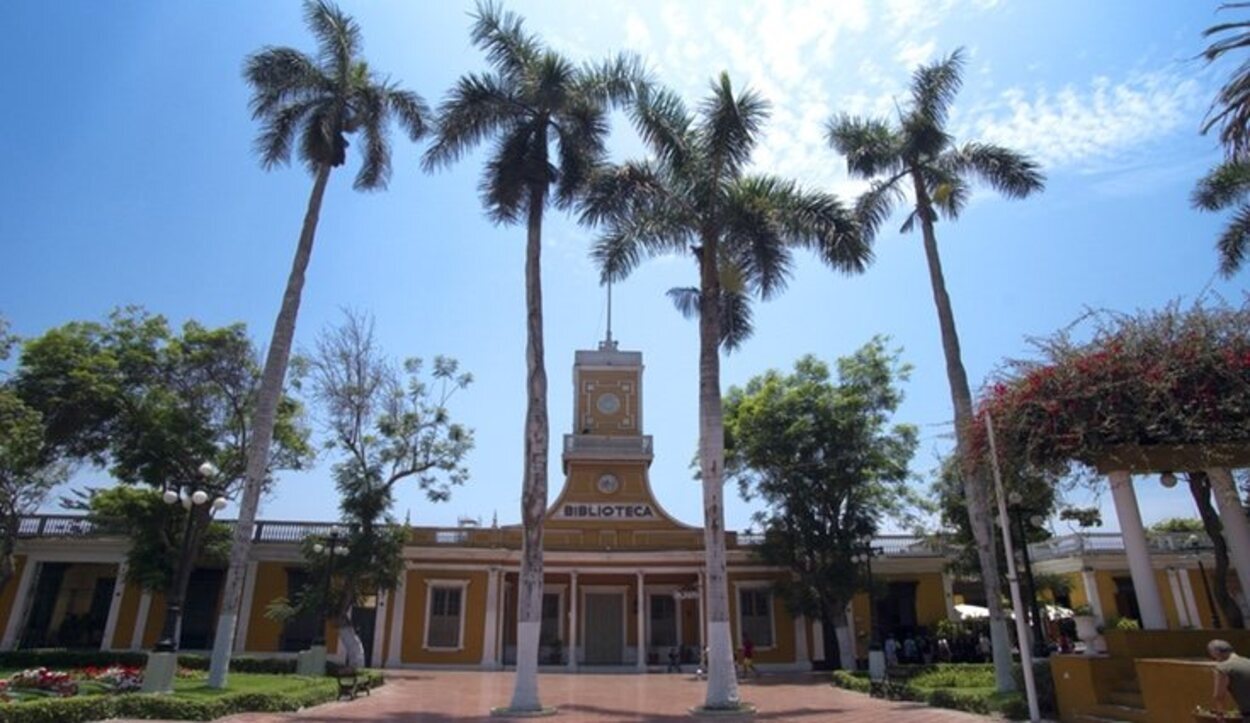 La Biblioteca del lugar es otro sitio que visitar