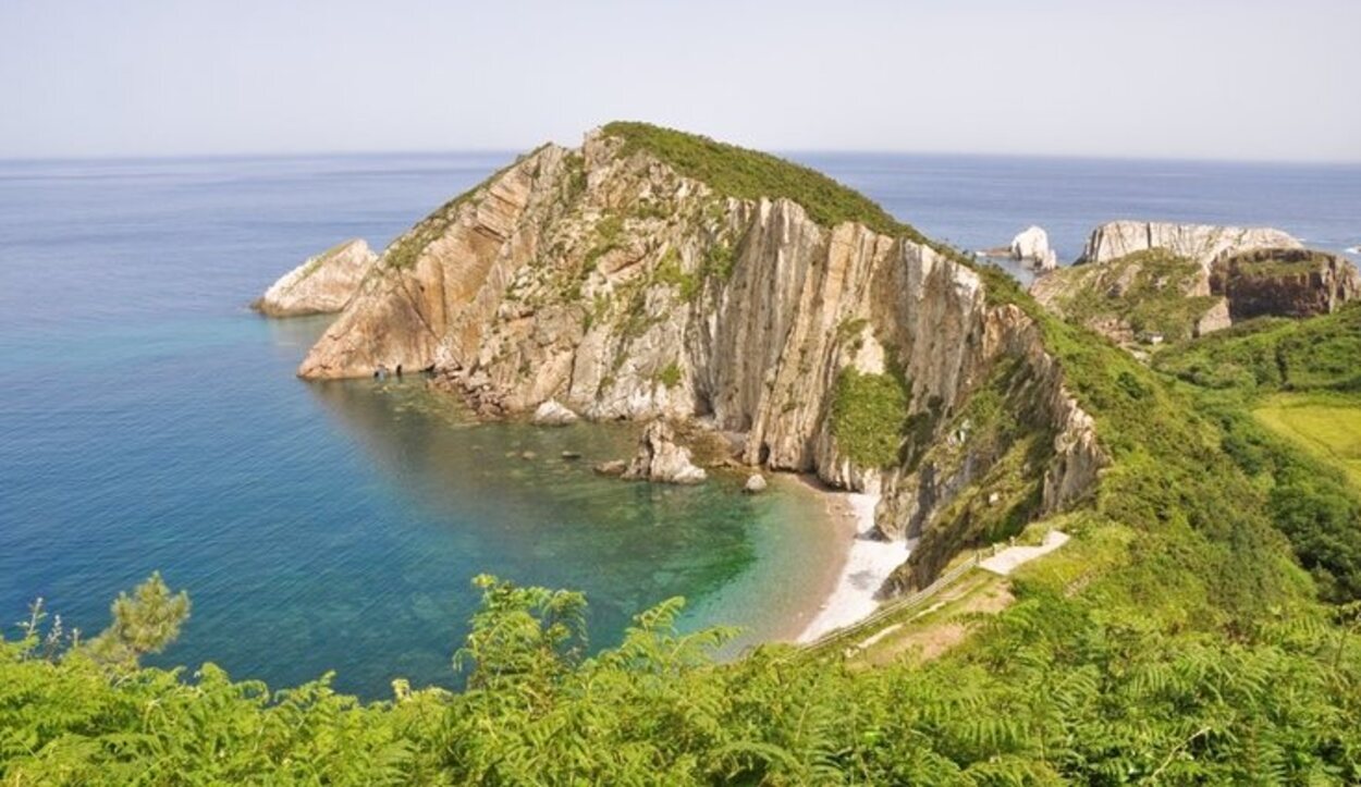 Playa del Silencio, Asturias