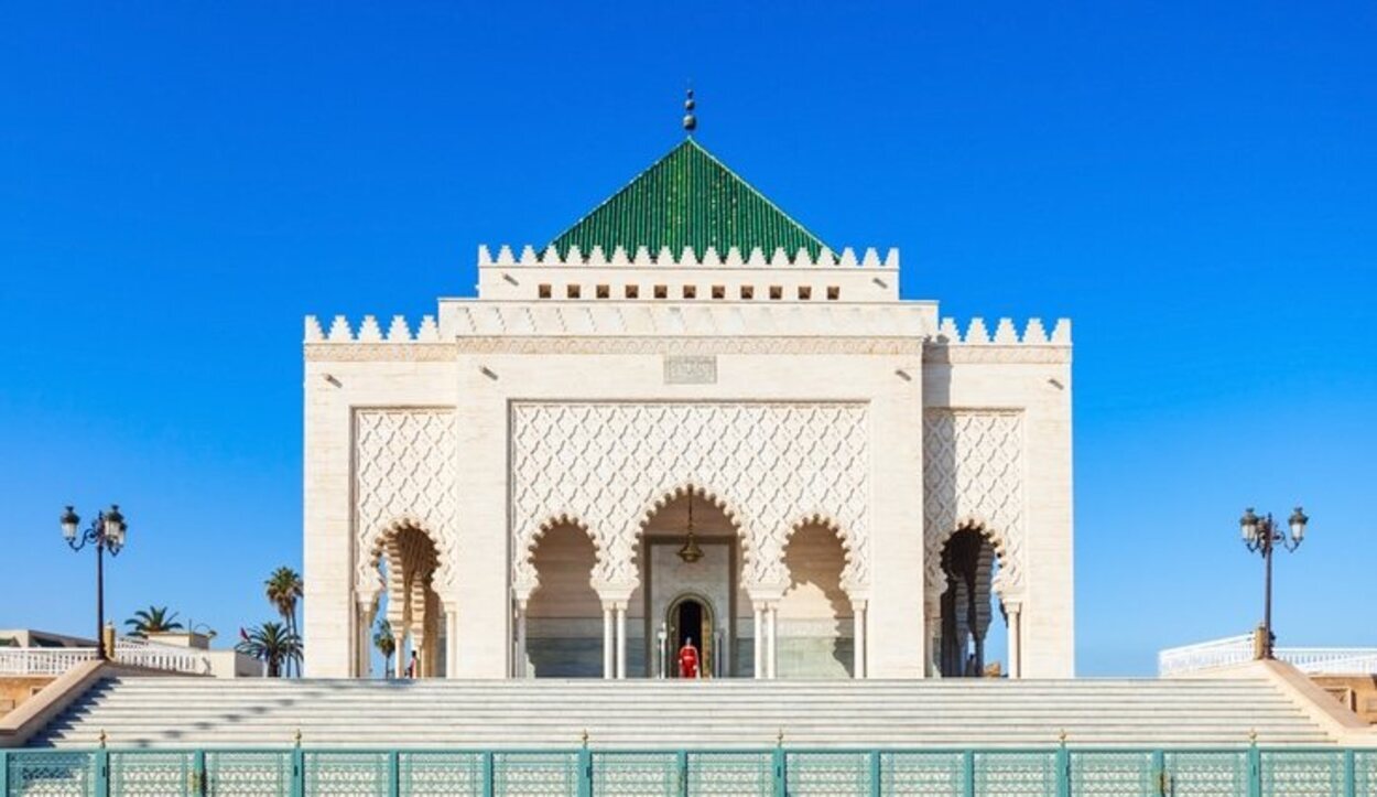 Mausoleo de Mohamed V, al lado de la Torre Hassan, Rabat