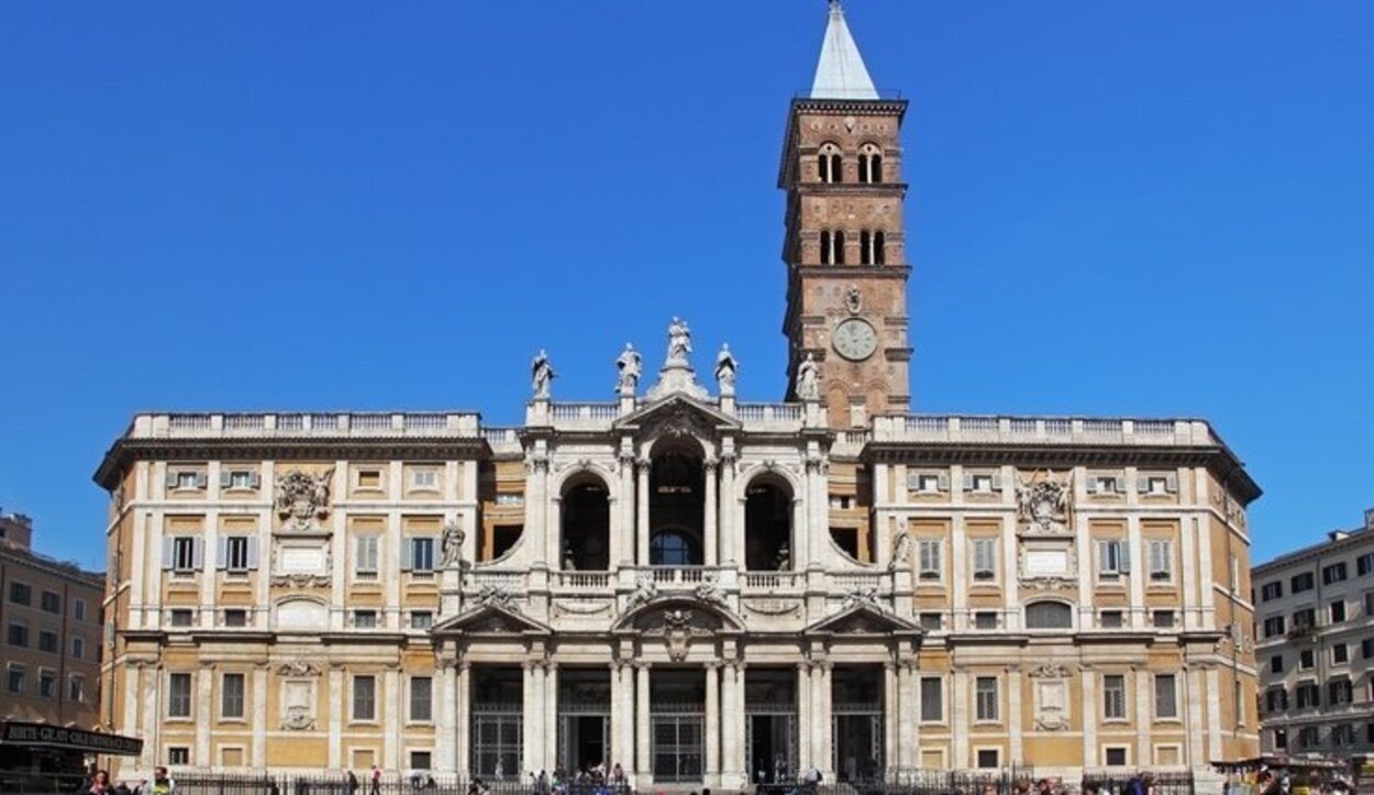 Basílica de Santa María la Mayor, cerca de la Estación de Termini