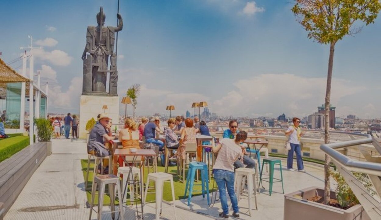 La terraza del Circulo de Bellas Artes se encuentra a 56 metros de altura 