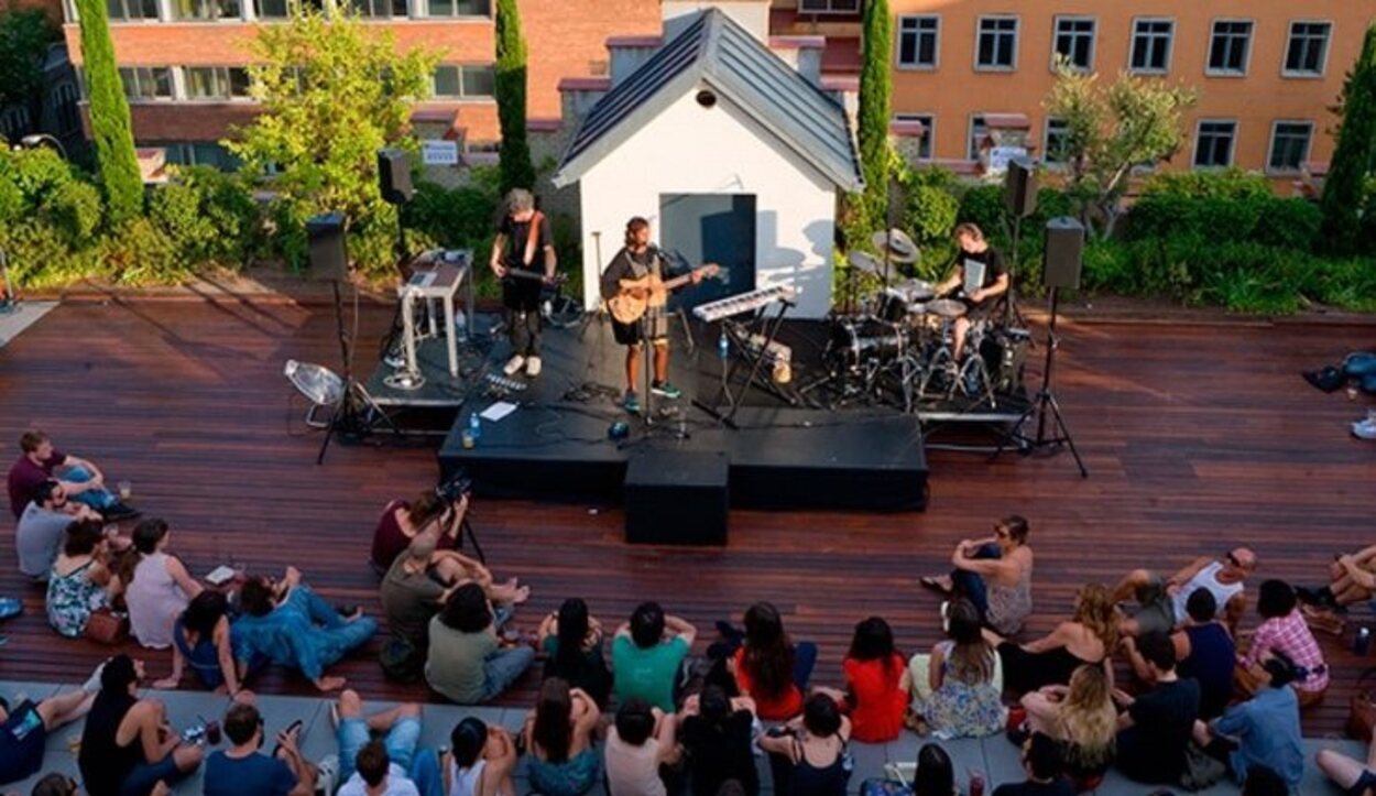 La casa encendida está situada en Lavapiés | Foto: lacasaencendida.es