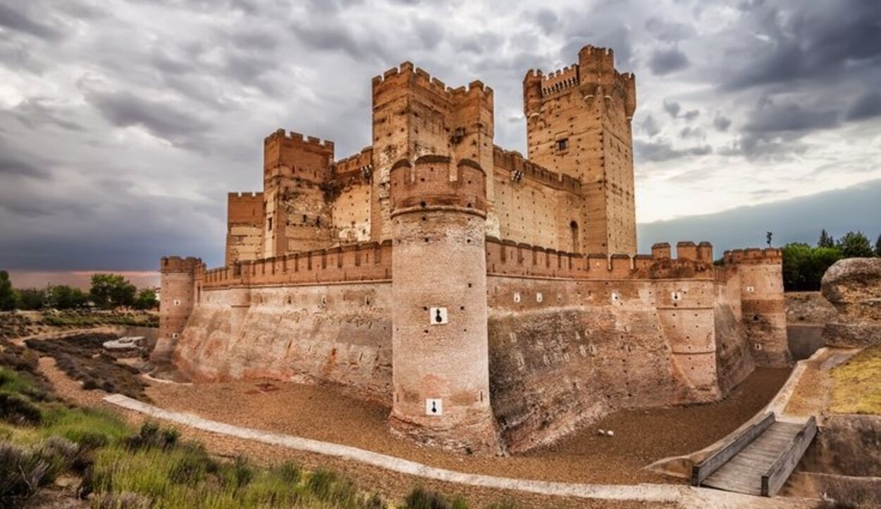 El Castillo de la Mota fue declarado Bien de Interés Cultural en 1904