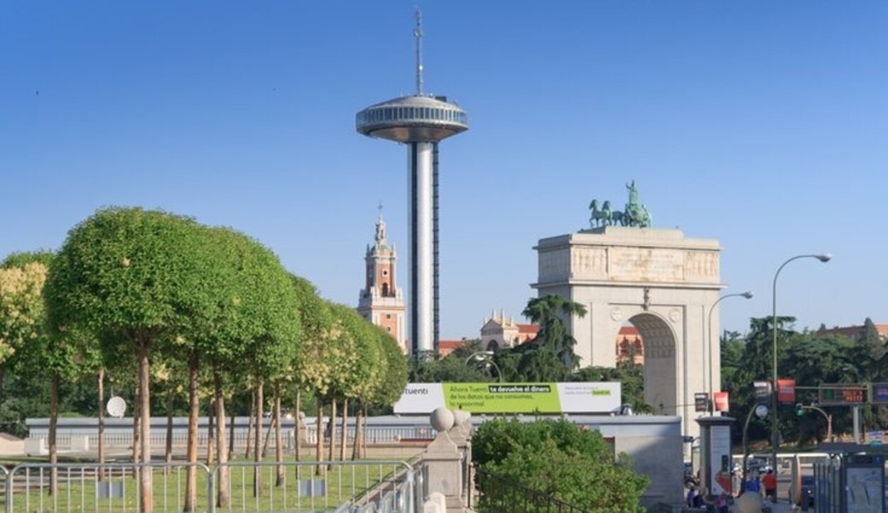 El Faro de Moncloa, Madrid