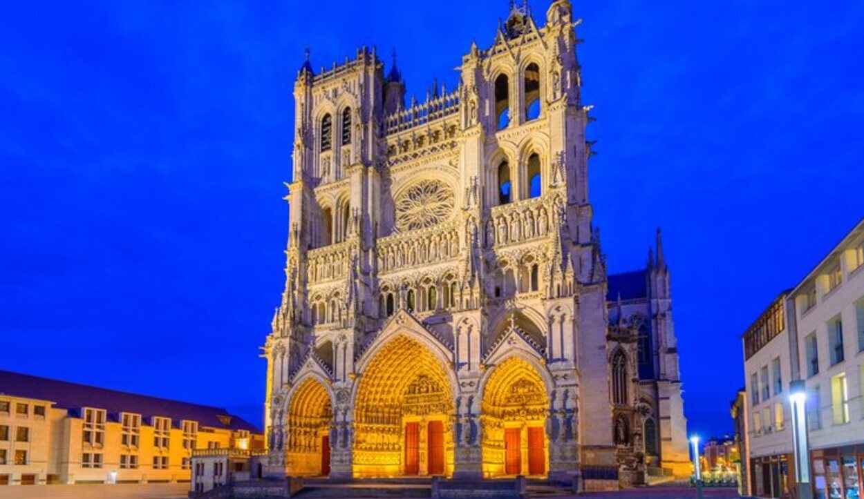 La Catedral de Notre-Dame de Amiens es una de las más altas de Francia