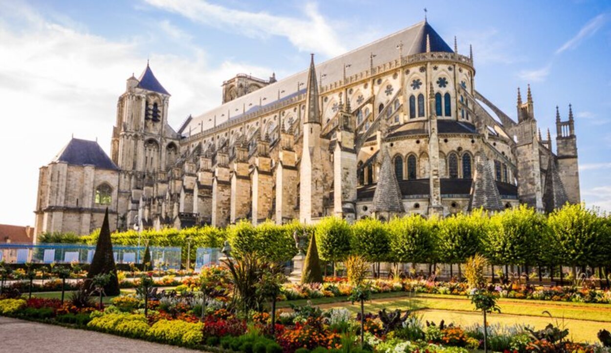 La Catedral de Saint-Étienne de Bourges es Patrimonio de la Humanidad