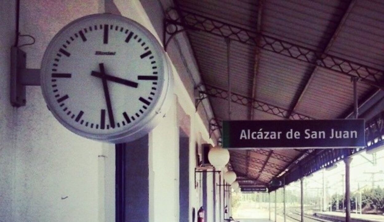 La Estación Ferroviaria de Alcázar de San Juan es y ha sido muy importante para la comarca