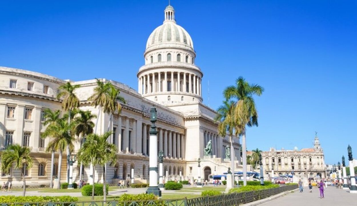 El Capitolio es una réplica exacta que la de Washington