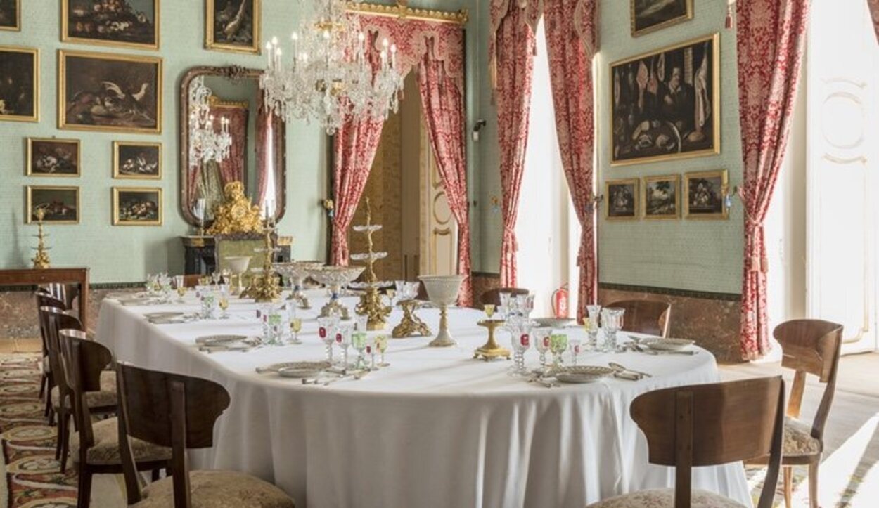 Sala del Servicio de Comedor que tanto Francisco de Asís de Borbón como Alfonso XII utilizaron | Foto: patrimonionacional.es 