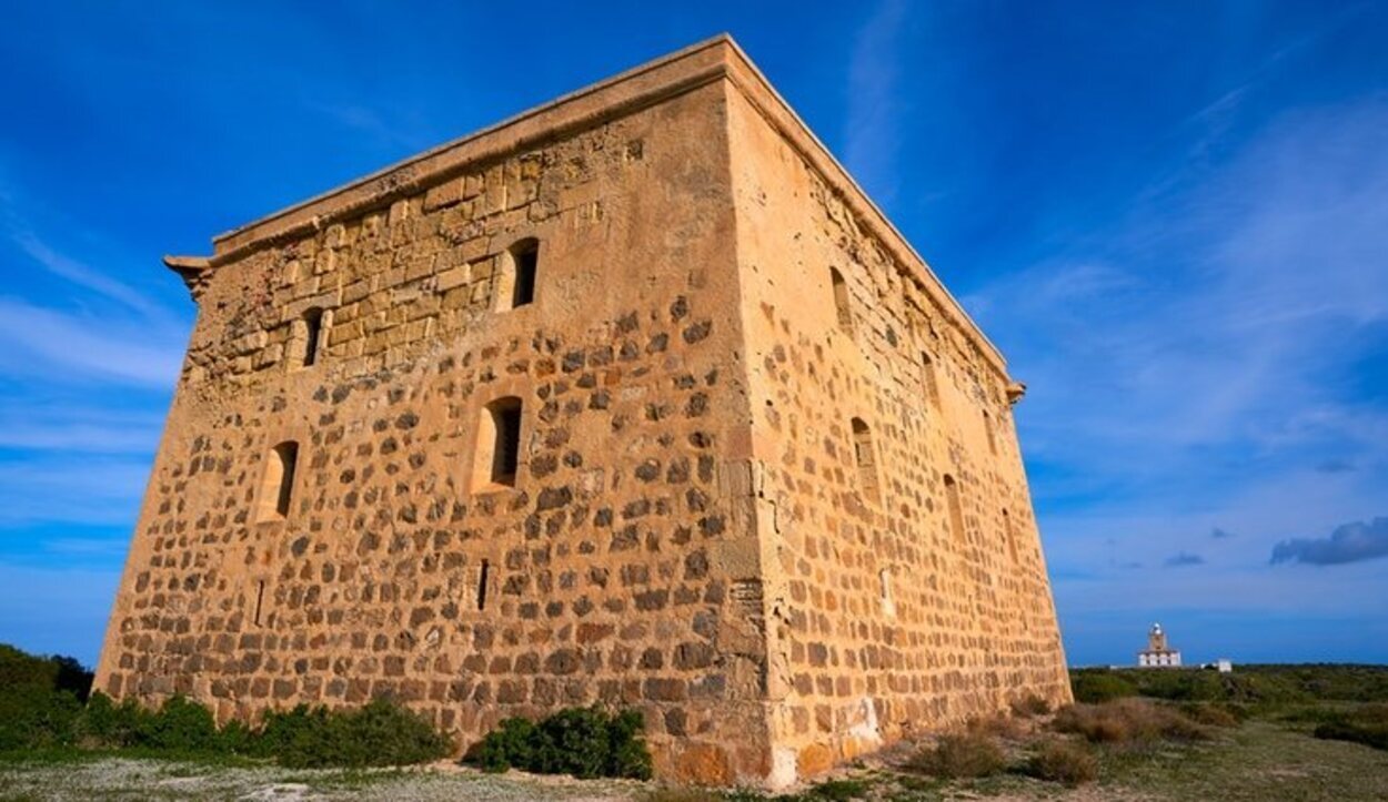 Este edificio militar ha tenido varios usos a lo largo de su historia