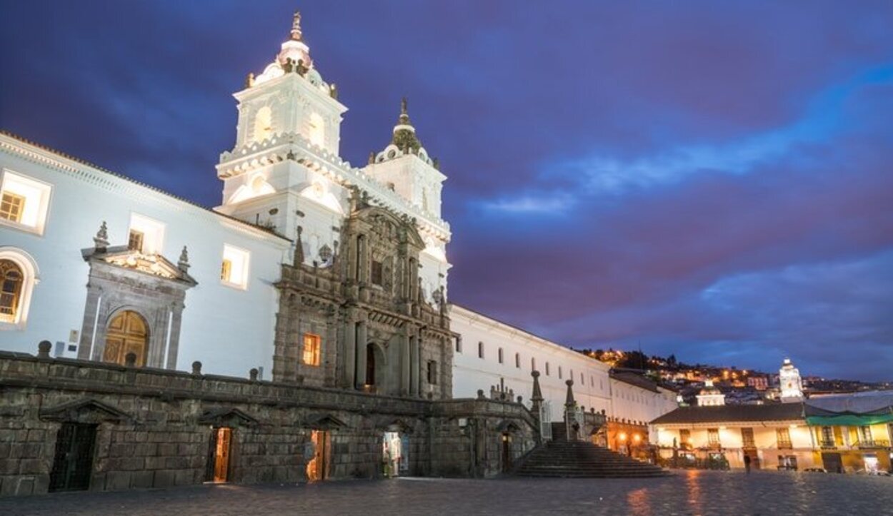 Esta es la segunda plaza más grande la ciudad de Quito