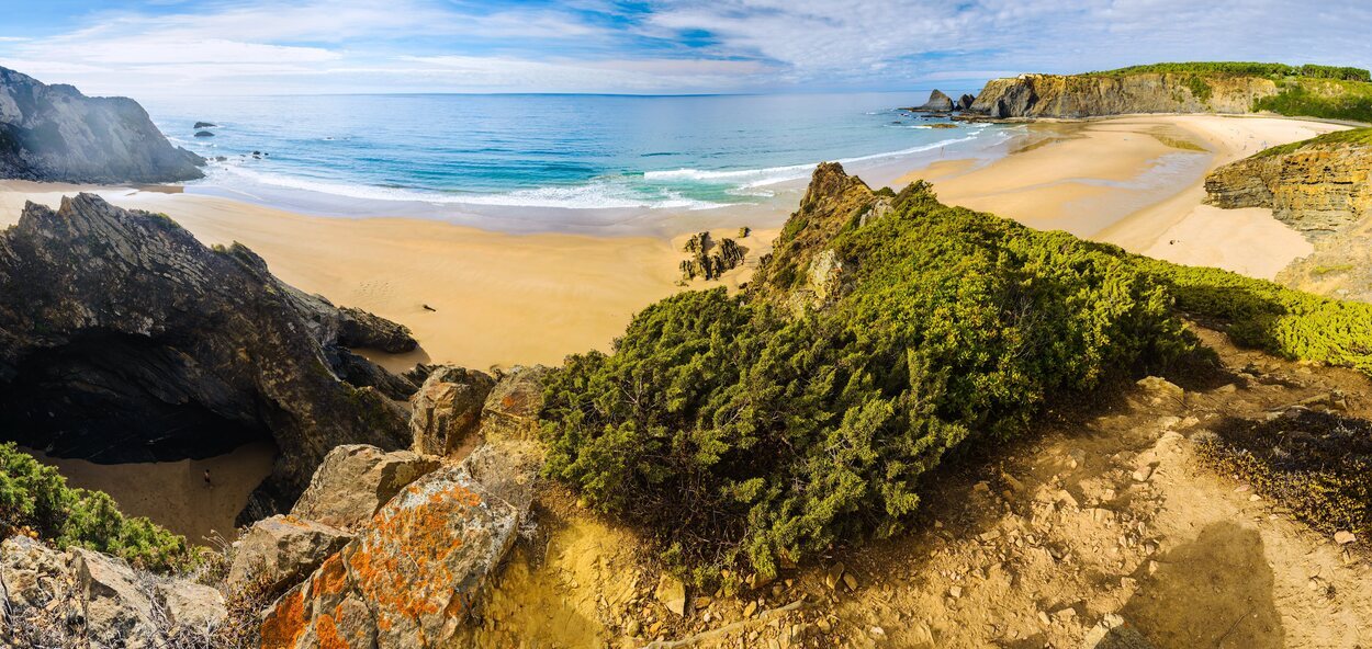 Playa de Odeceixe es una playa ideal de bandera azul