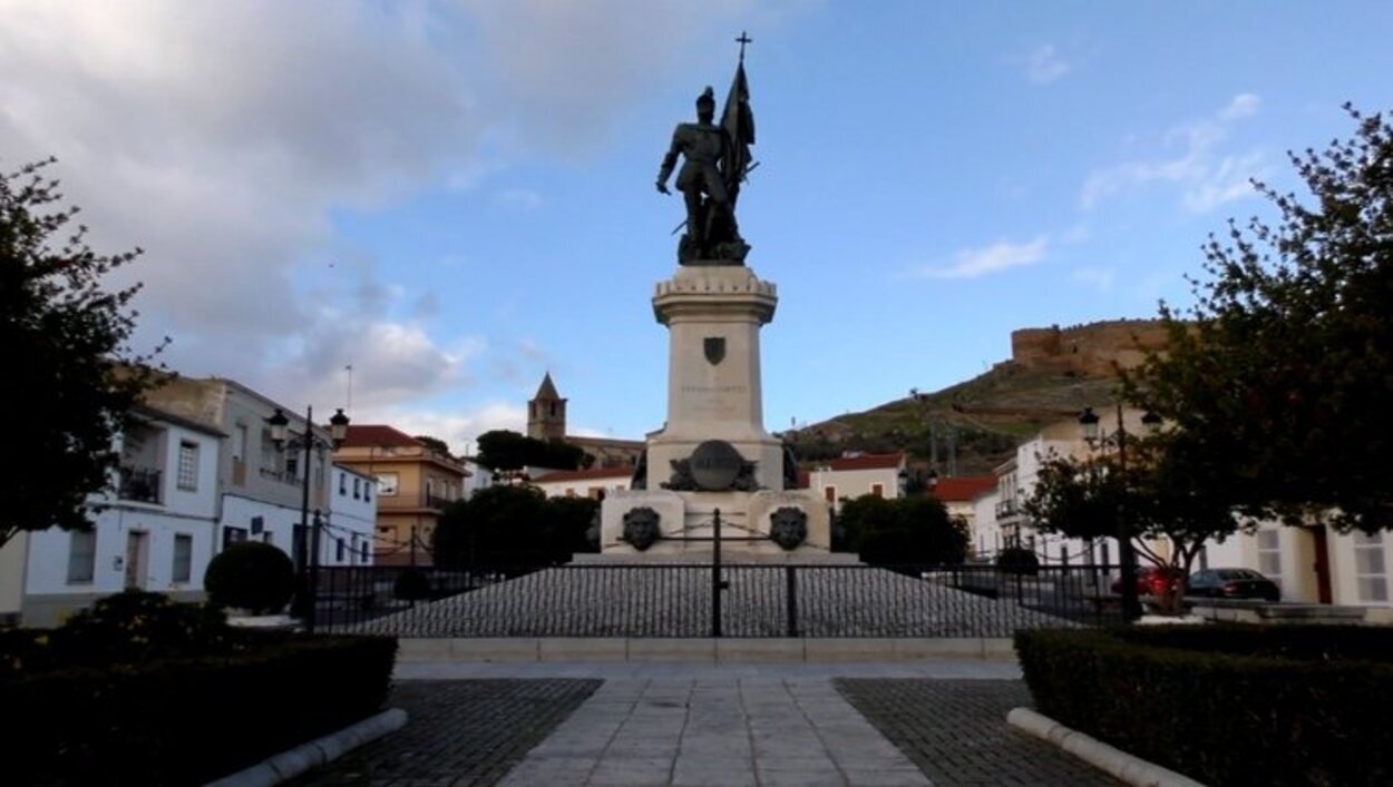 Hernán Cortés nació en Medellín, donde tiene una estatua en su honor | Foto: Turismo Medellín