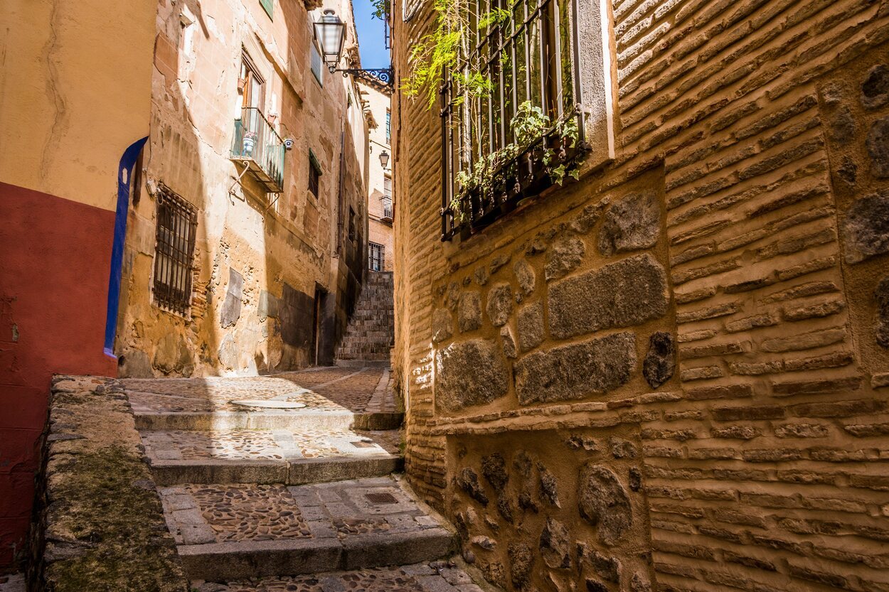 Una calle encantadora de Toledo