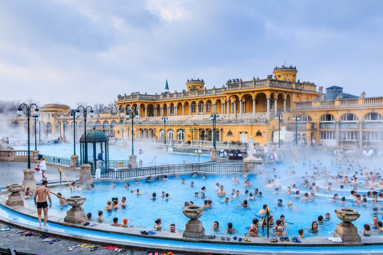 Vistas del balneario Széchenyi