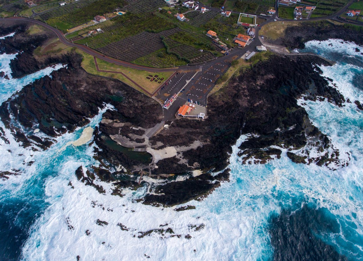 Las costas de Azores están repletas de piscinas naturales