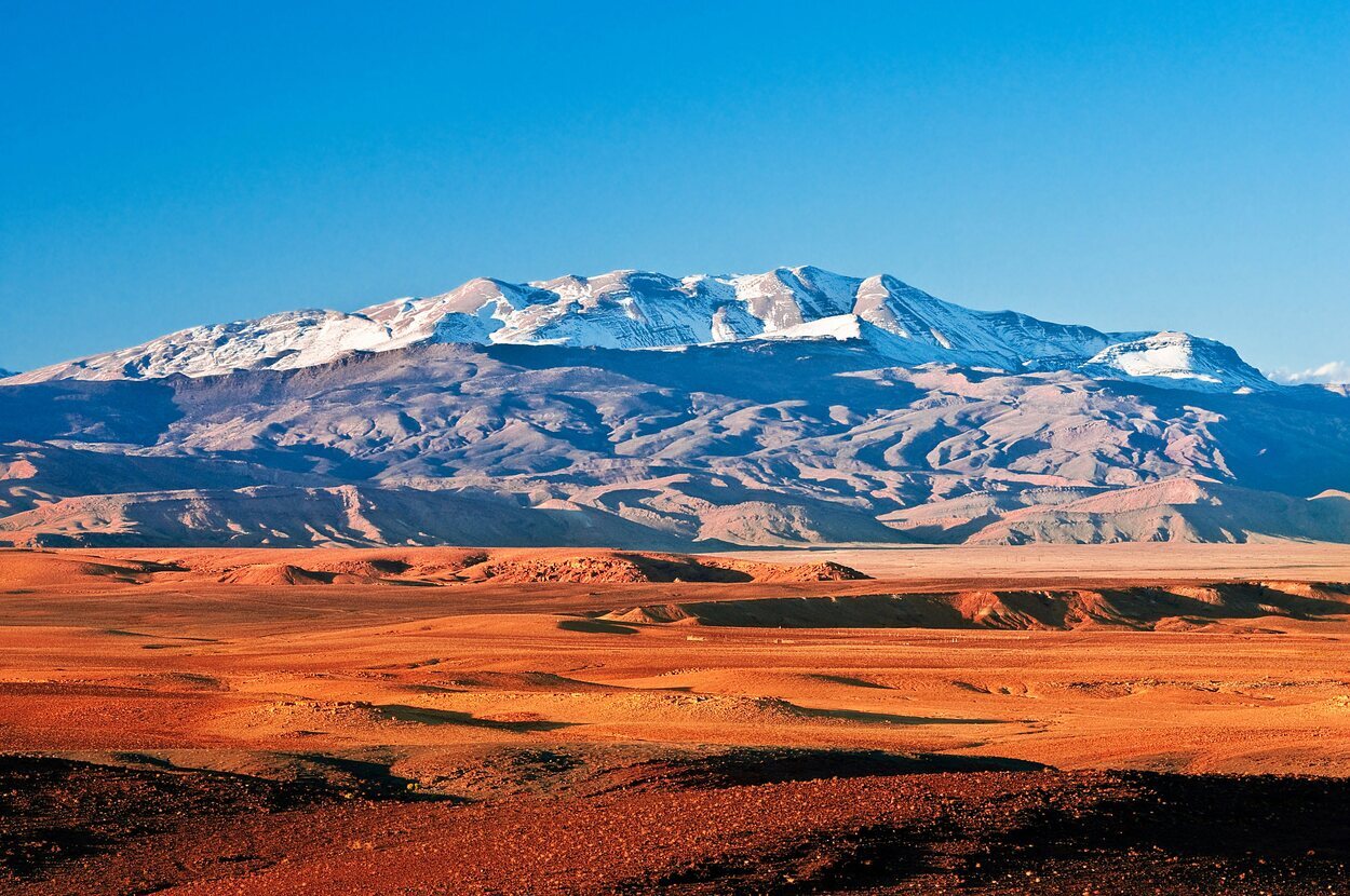En la Cordillera de los Atlas se encuentran dos de las grandes estaciones de esquí de Marruecos