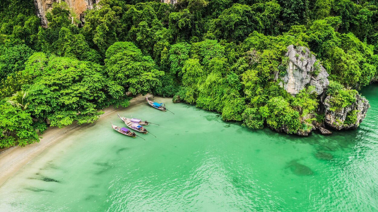 Vista aérea de la Bahía de Railay