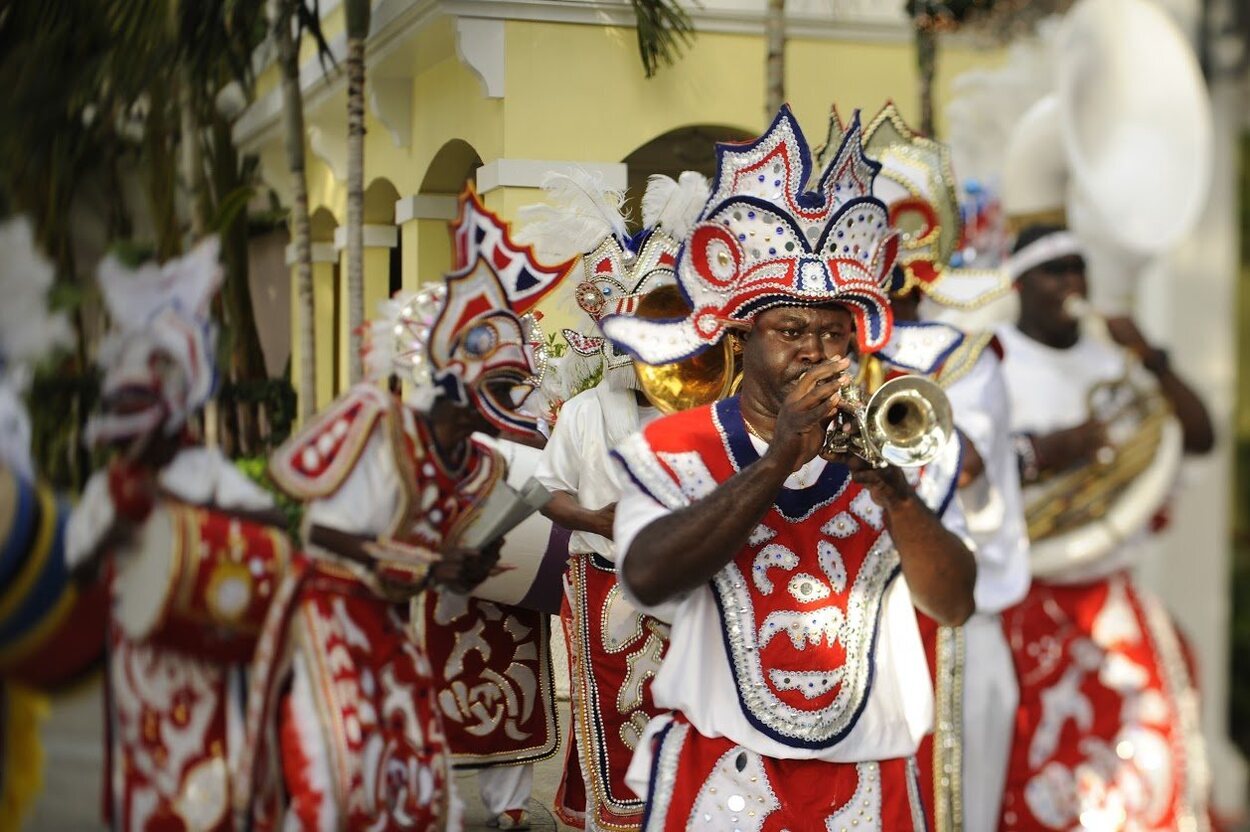 Al final del Junkanoo Festival se escoge a la mejor música y el mejor vestuario de la noche