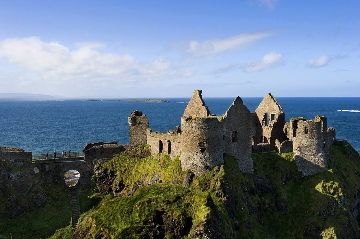 El Castillo de Dunluce data del siglo XIV